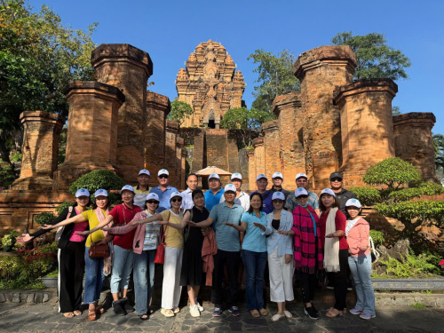 Chào mừng đoàn đến với Chương Trình Về Nguồn Biên Hòa - TP.Biển Nha Trang 27/02 - 02/03/2025